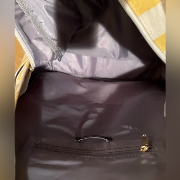 Wild Fable  yellow & White check adjustable backpack with EarPods case - Picture 8 of 10